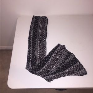 Tilly’s flare pants size medium